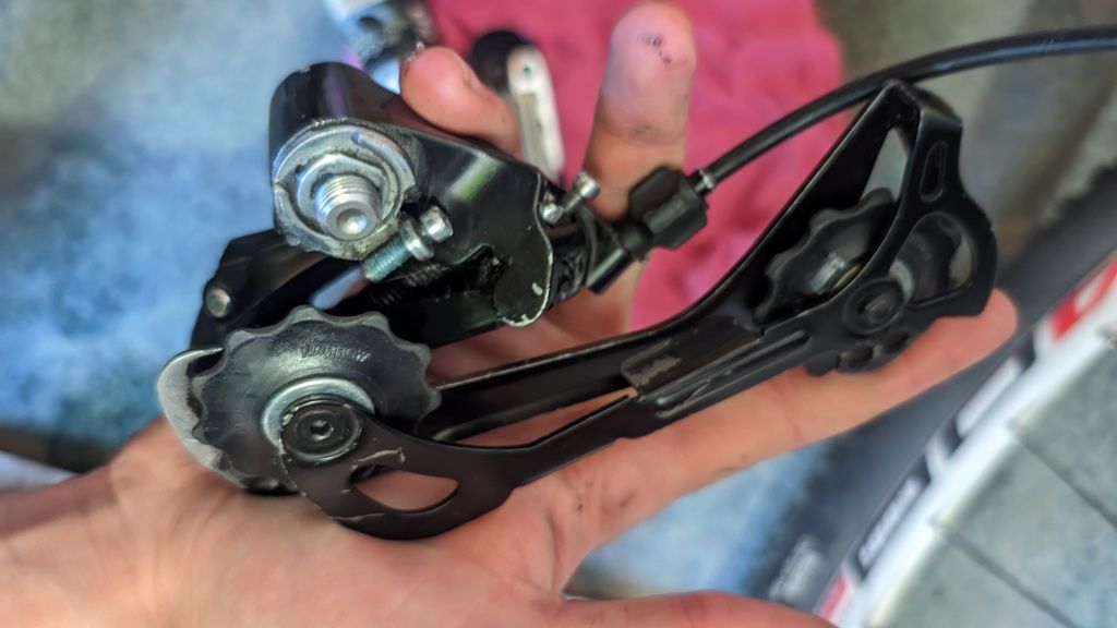 Переклюк Shimano Acera