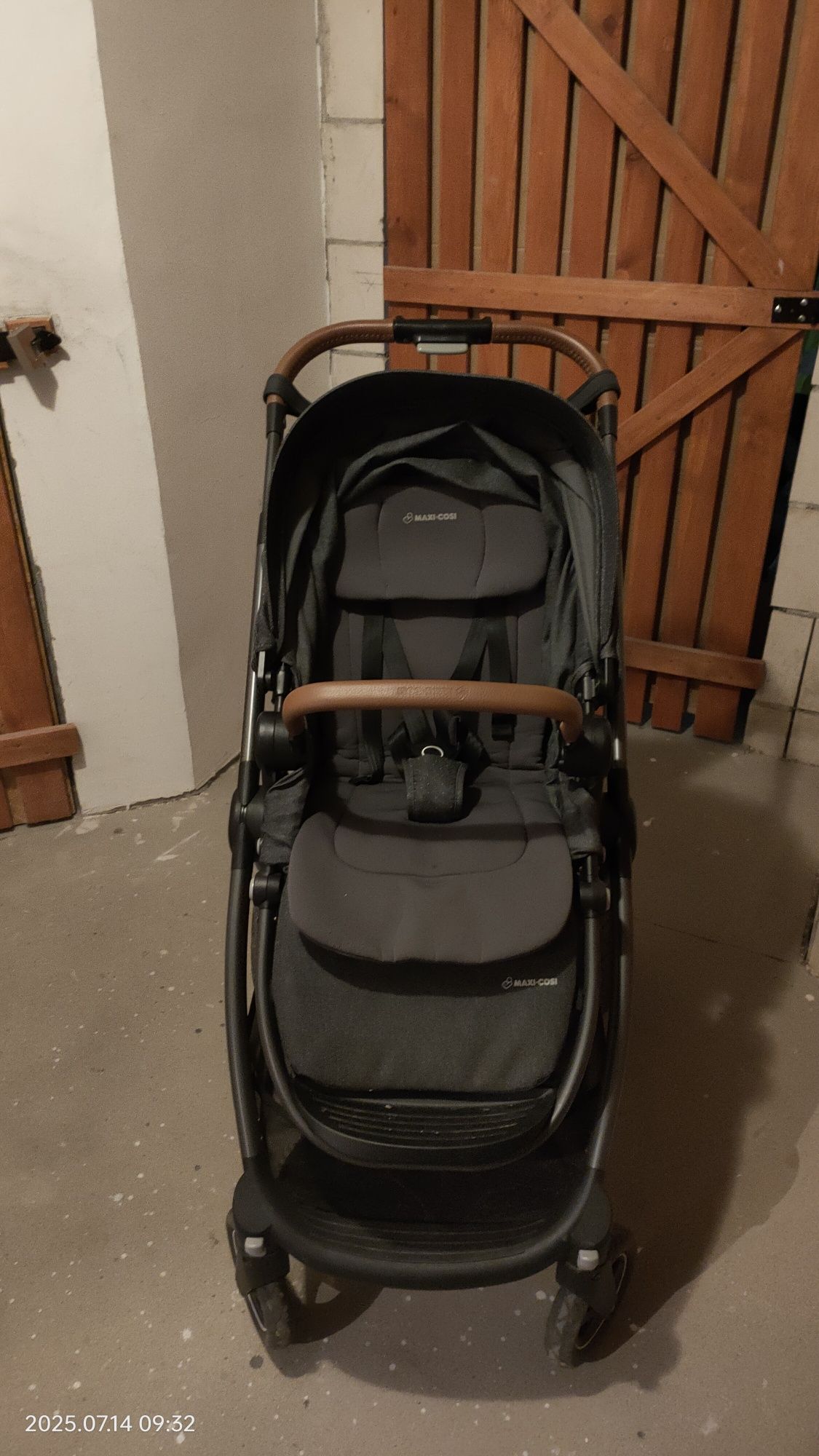 Wózek spacerowy Maxi Cosi Adorra.