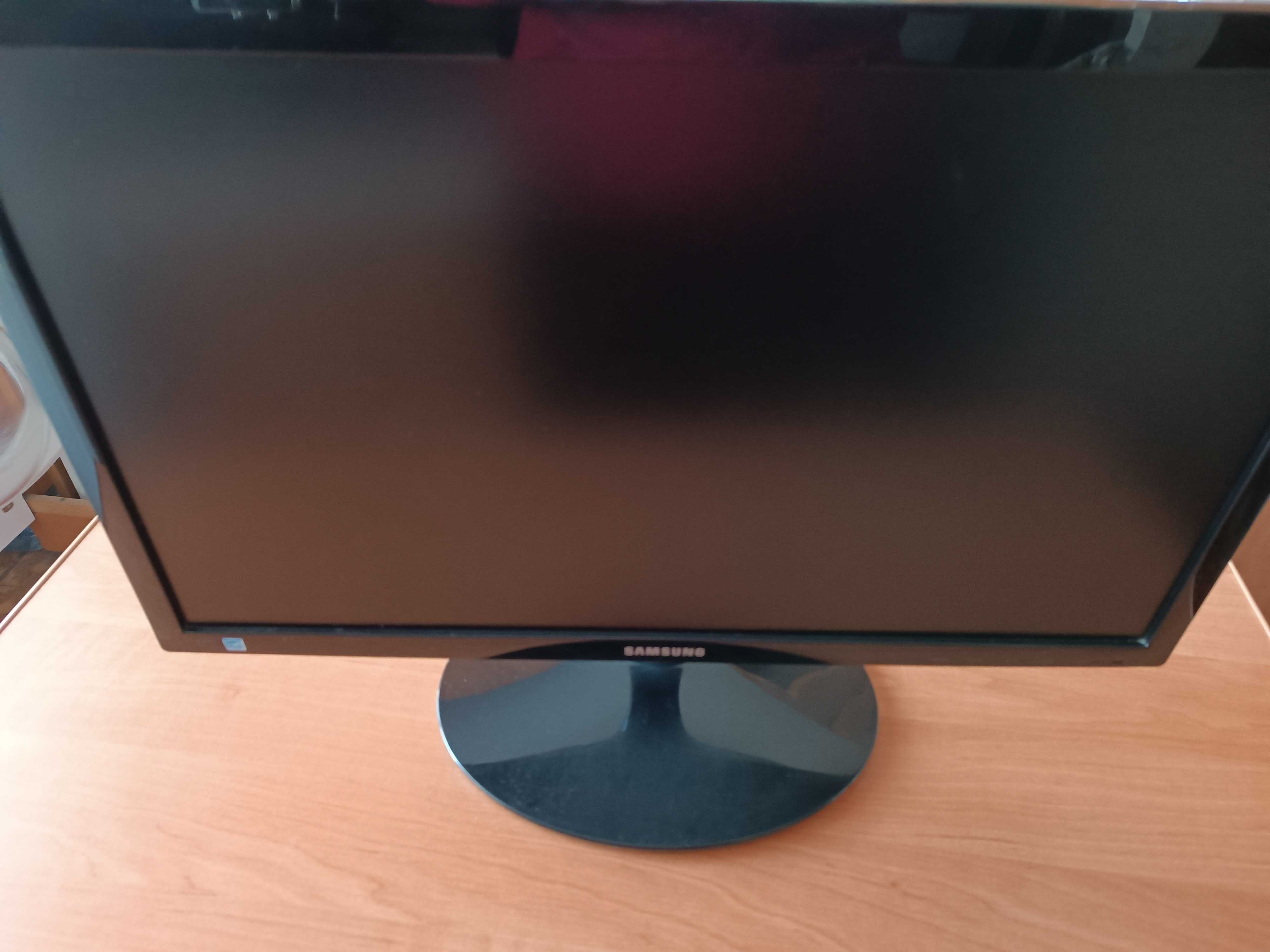 Монітор 22 LED Samsung S22B300B