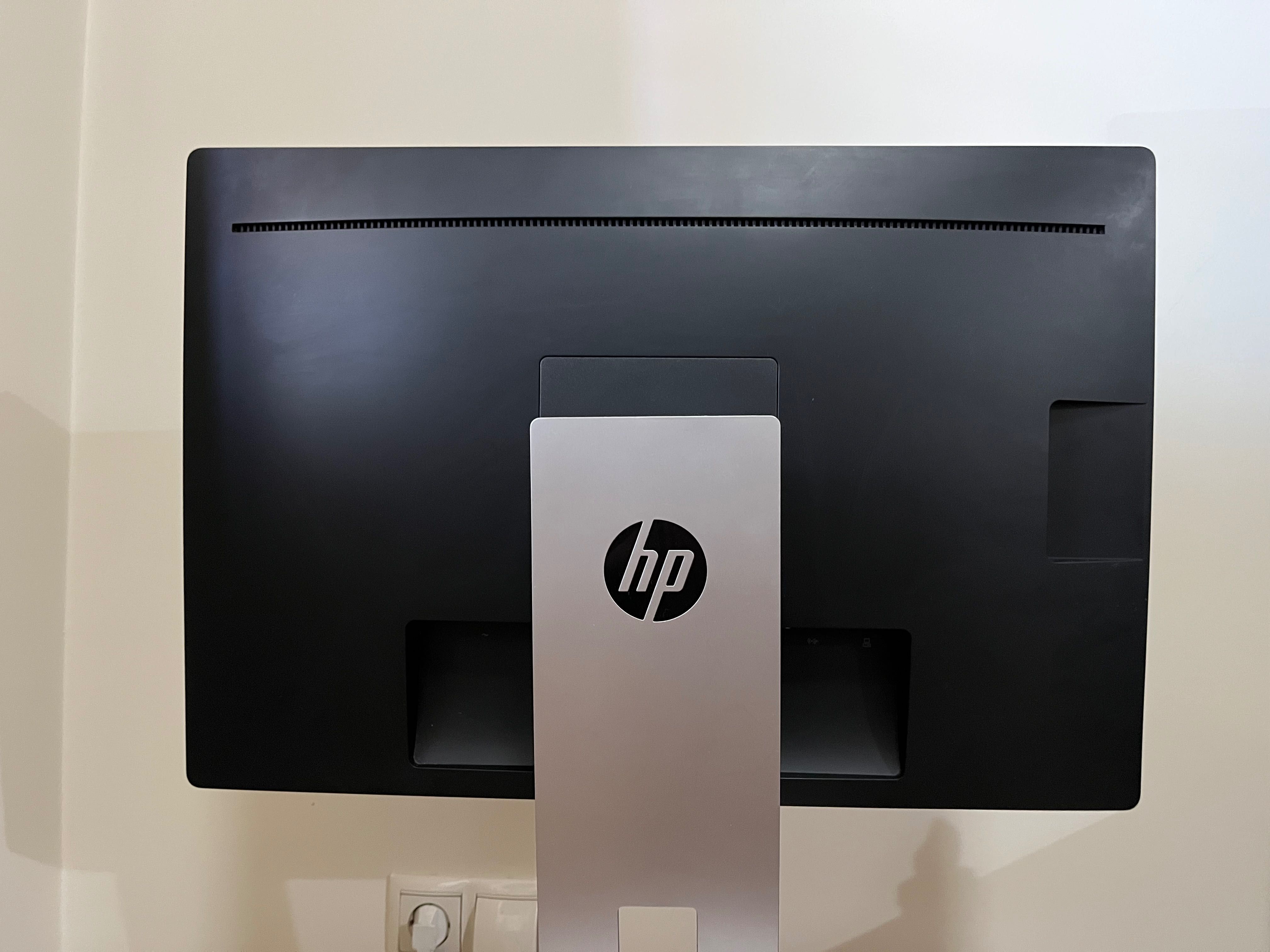 HP E240c Monitor