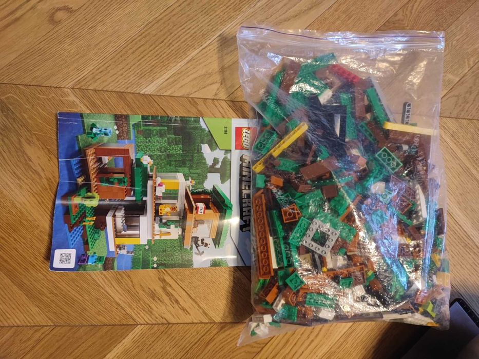 Lego minecraft nowoczesny domek na drzewie 21174 - 100% kompletny