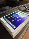 Ipad 8 2020 рік, 32 gb з коробкою