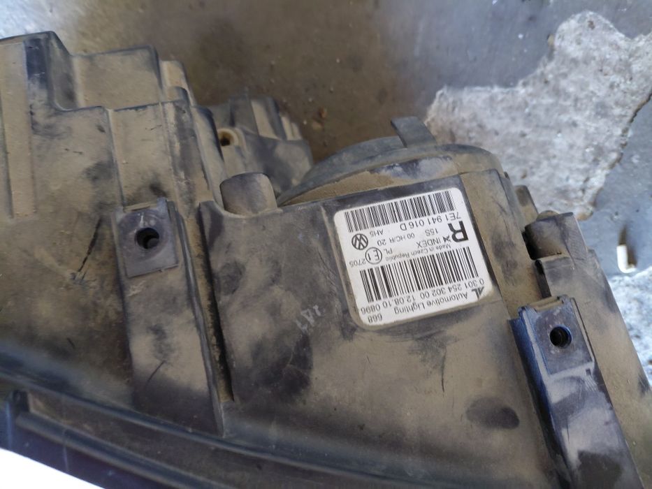 Фари на Volkswagen  T5 GP