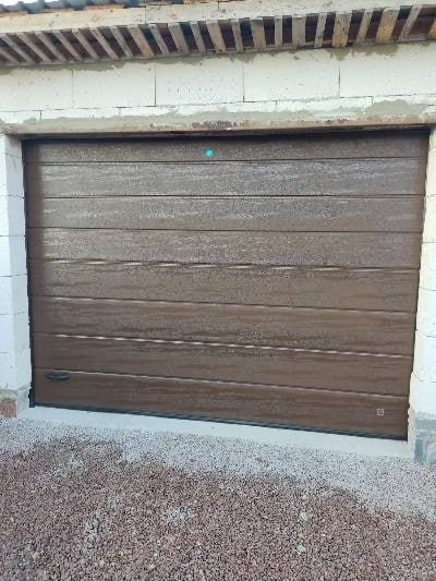 Ворота секційні з автоматикою / ролети / вулична автоматика