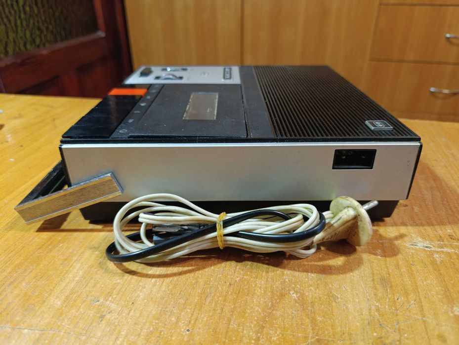 Магнитофон "Весна 305" 1975 год