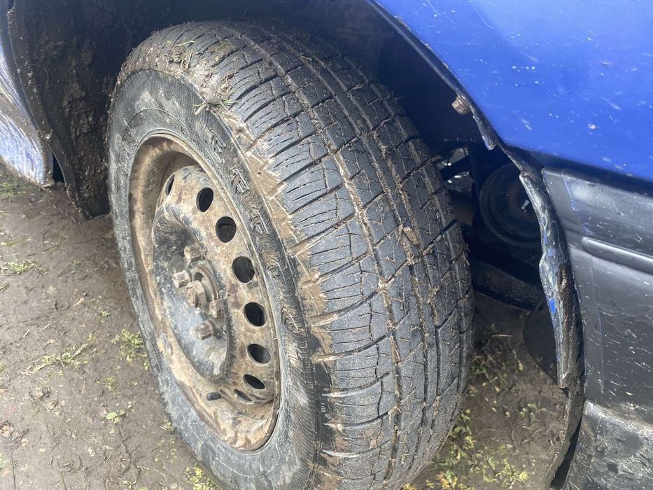 Продам Опель Астра f на ходу