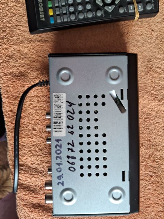 ТВ тюнер Т2 romsat т2020