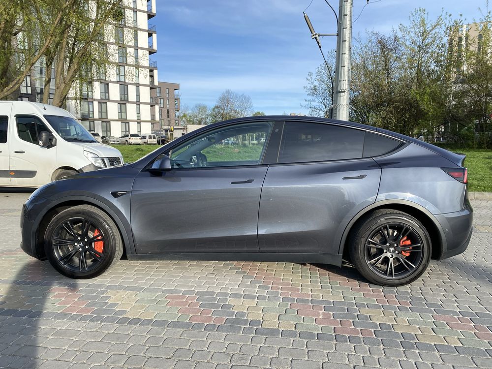 Tesla Model Y 2020р.