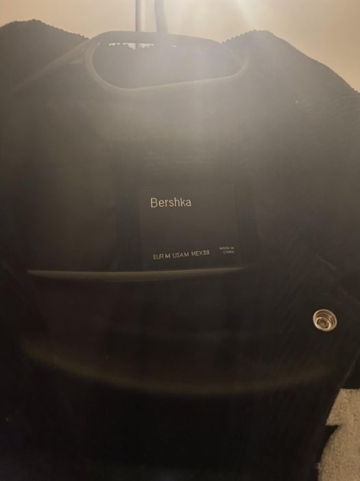 Kurtka bejsbolówka bershka