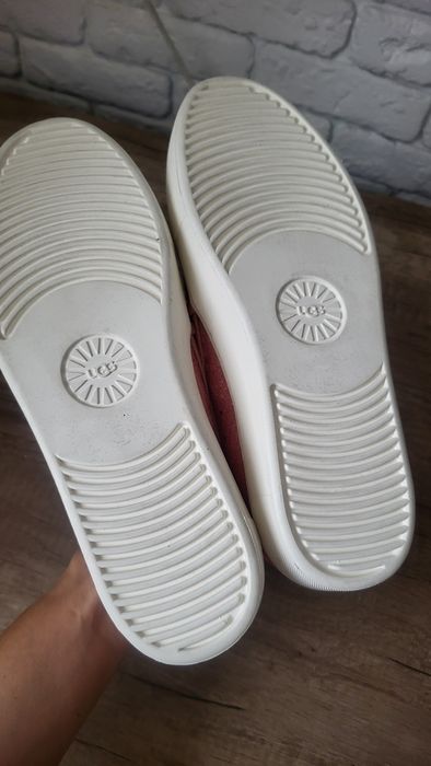 Шкіряні сліпони Ugg, слипони ugg