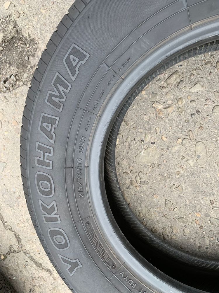 Шини 215/70 R16 Yokohama літо 2021рік,7мм