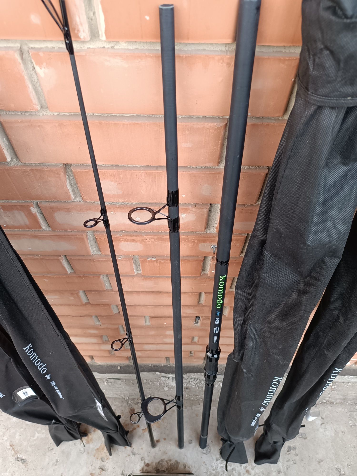 Акція.Карповик 3.60/3.90м 4lb + Flagman Magnum carp Feeder 5000