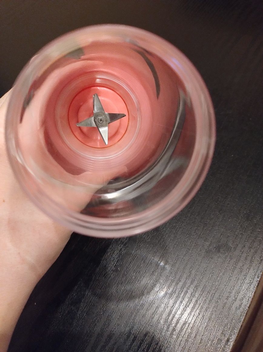 Blender kielichowy ręczny