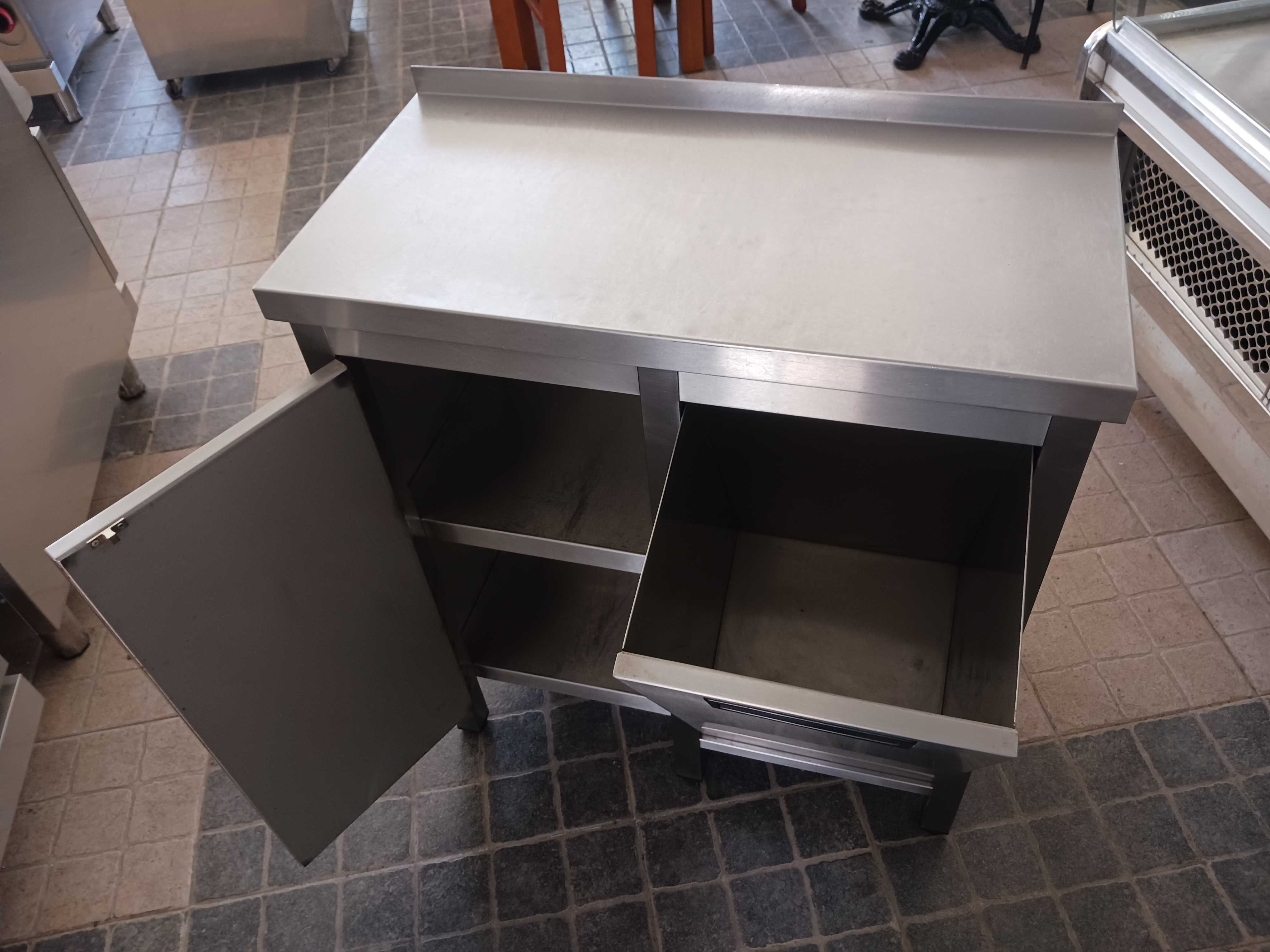 ACM1471 - Bancada Inox Fechada com Tulha e Porta - Usada