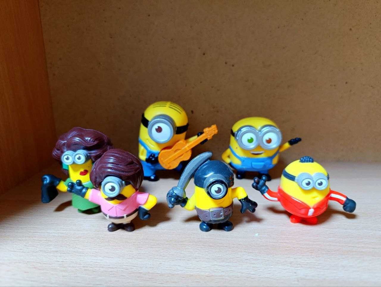 Продам міні-колекцію іграшок з макдональдсу