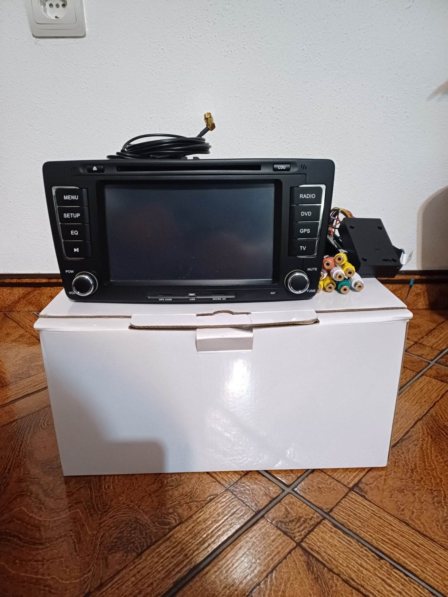 Rádio ecrã para carro
