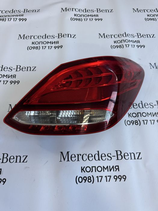 Mercedes w205 c клас стоп фара фонарь задній америка