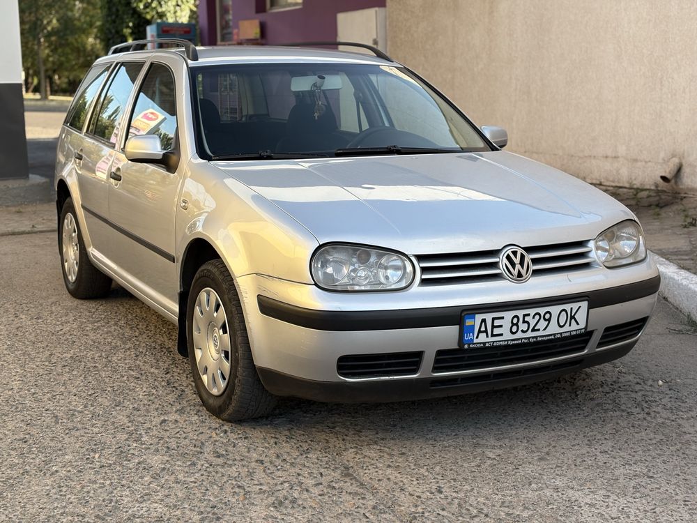 Volkswagen Golf 1.6 MPI ГБО