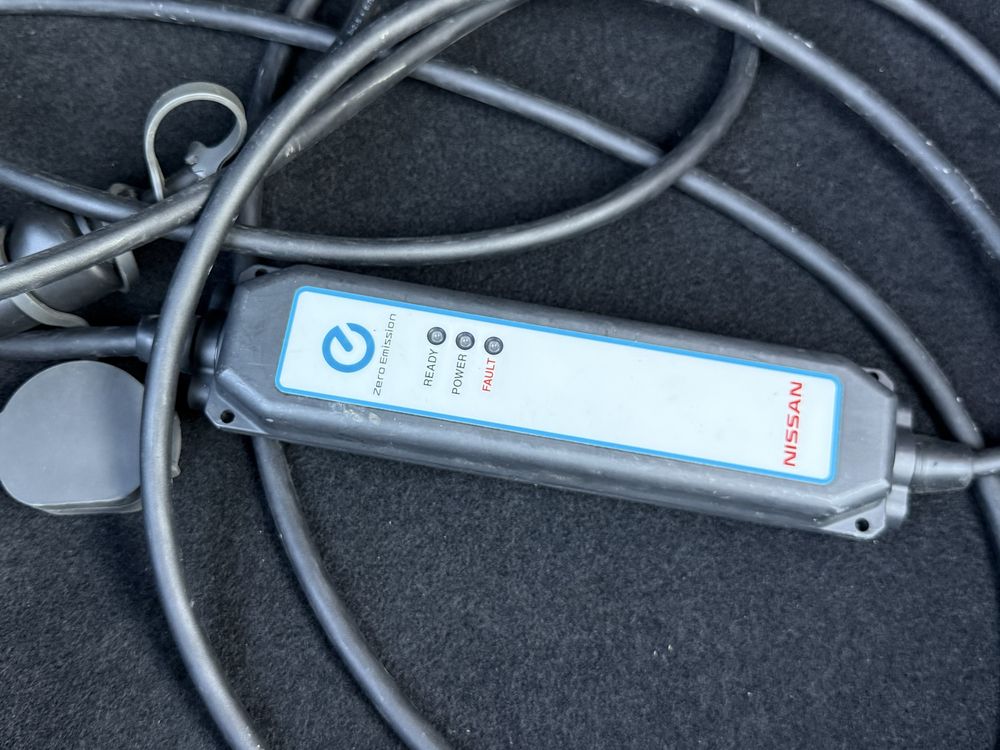 Nissan Leaf Ніссан Ліф