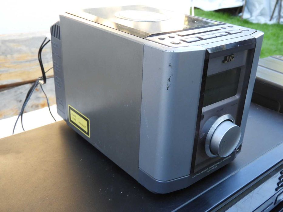 Radio JVC UX 1000 do naprawy lub na części