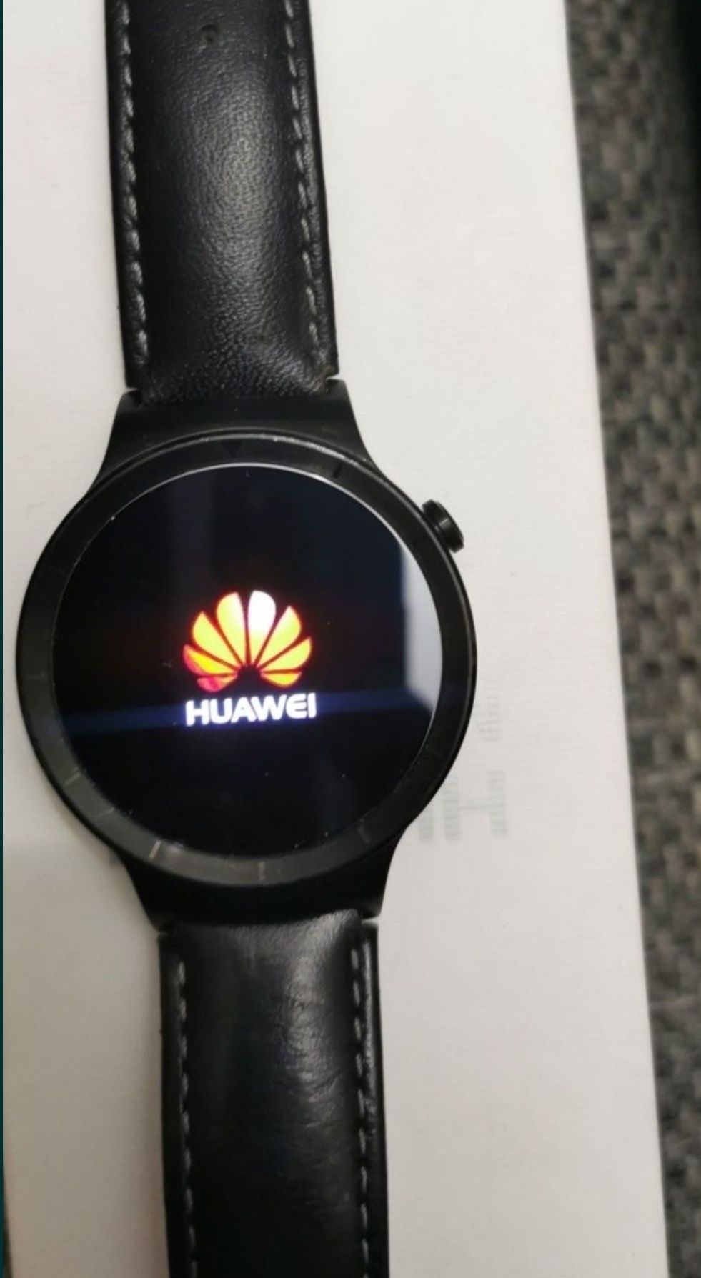 Huawei w1 smartwatch bluetooth WiFi rozmowy szafirowe szkło