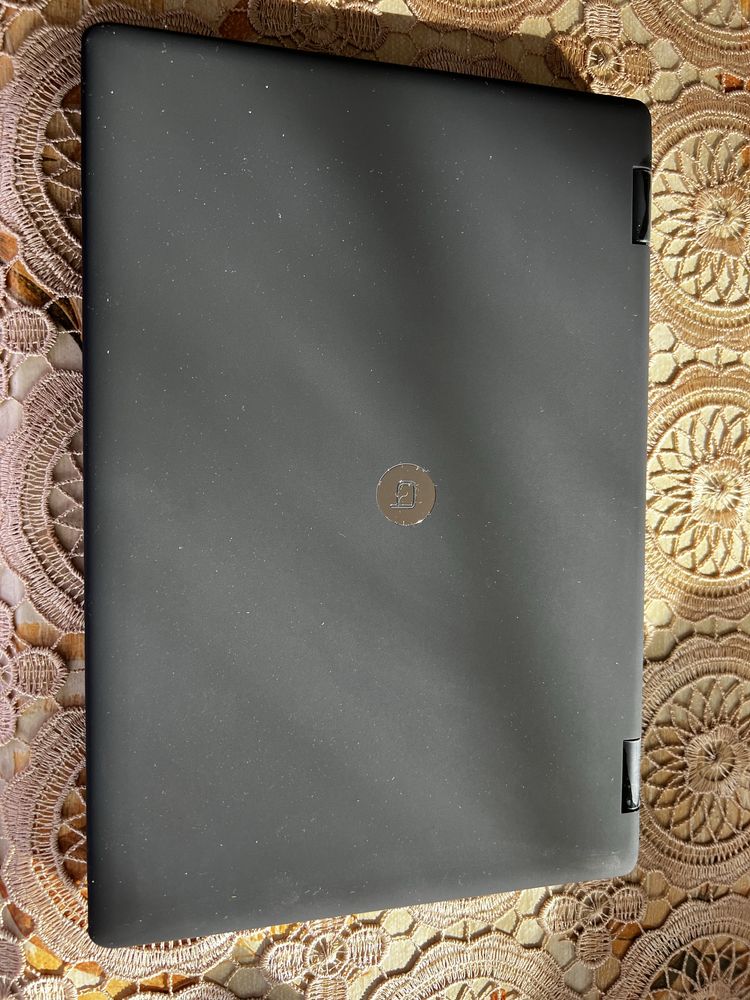 NOWY laptop 2 w 1 ARC 11.6 HD marki techbite
