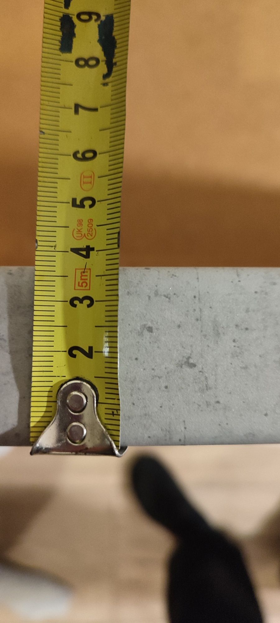 Blat EGGER F186 ST9 Beton Chicago jasnoszary 2895x920x38 mm