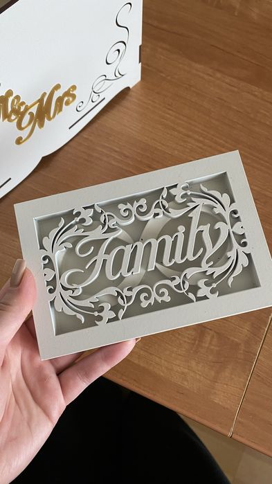 Весільна дерев'яна коробка для грошей, конвертів та весільних листівок