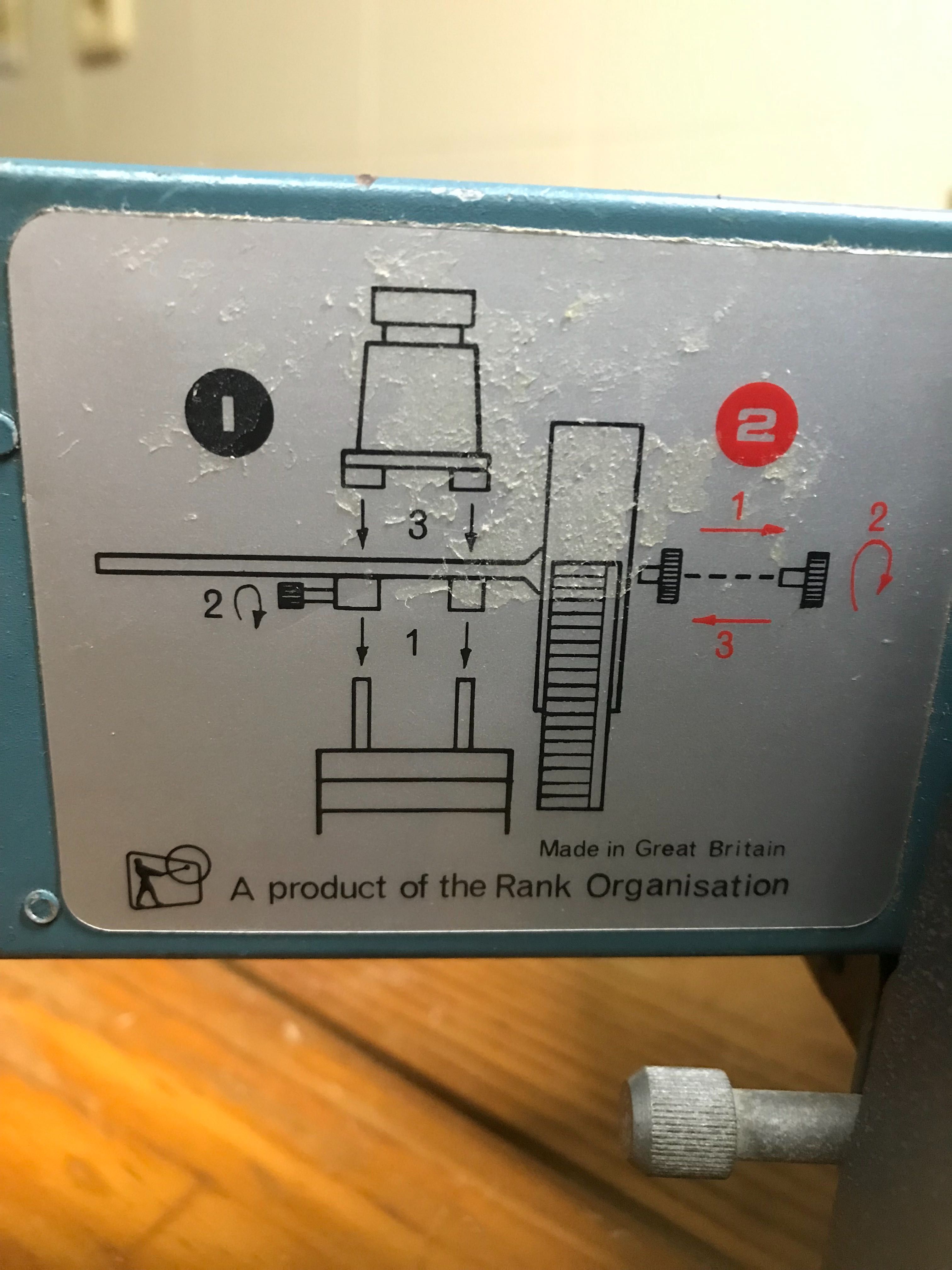 Projector de slides (diapositivos) Rank Aldis Tutor 2