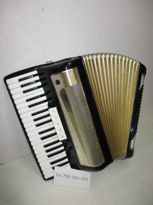 Akordeon Hohner Lucia III, 96 basów ,trzy chóry stan bdb zamiana!!!