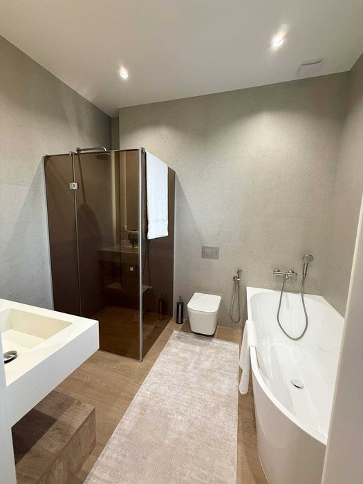 Будинок ЛЮКС з дизайнерським ремонтом 225м на 9,5 сотках, Ходосівка