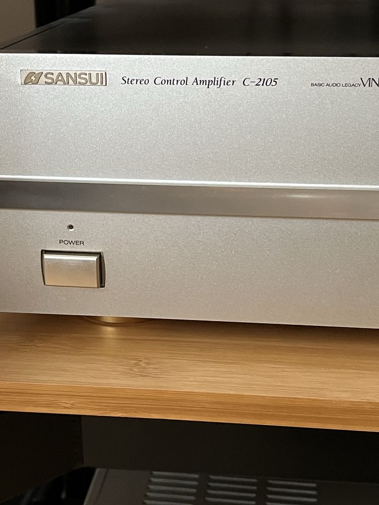 SANSUI B-2105 Mos wzmacniacz i SANSUI C-2105 przedwzmac mocy .Piękny