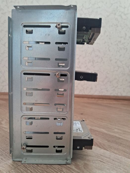 Корзина, стойка для HDD 3.5 на 9 шт, для вінчестера