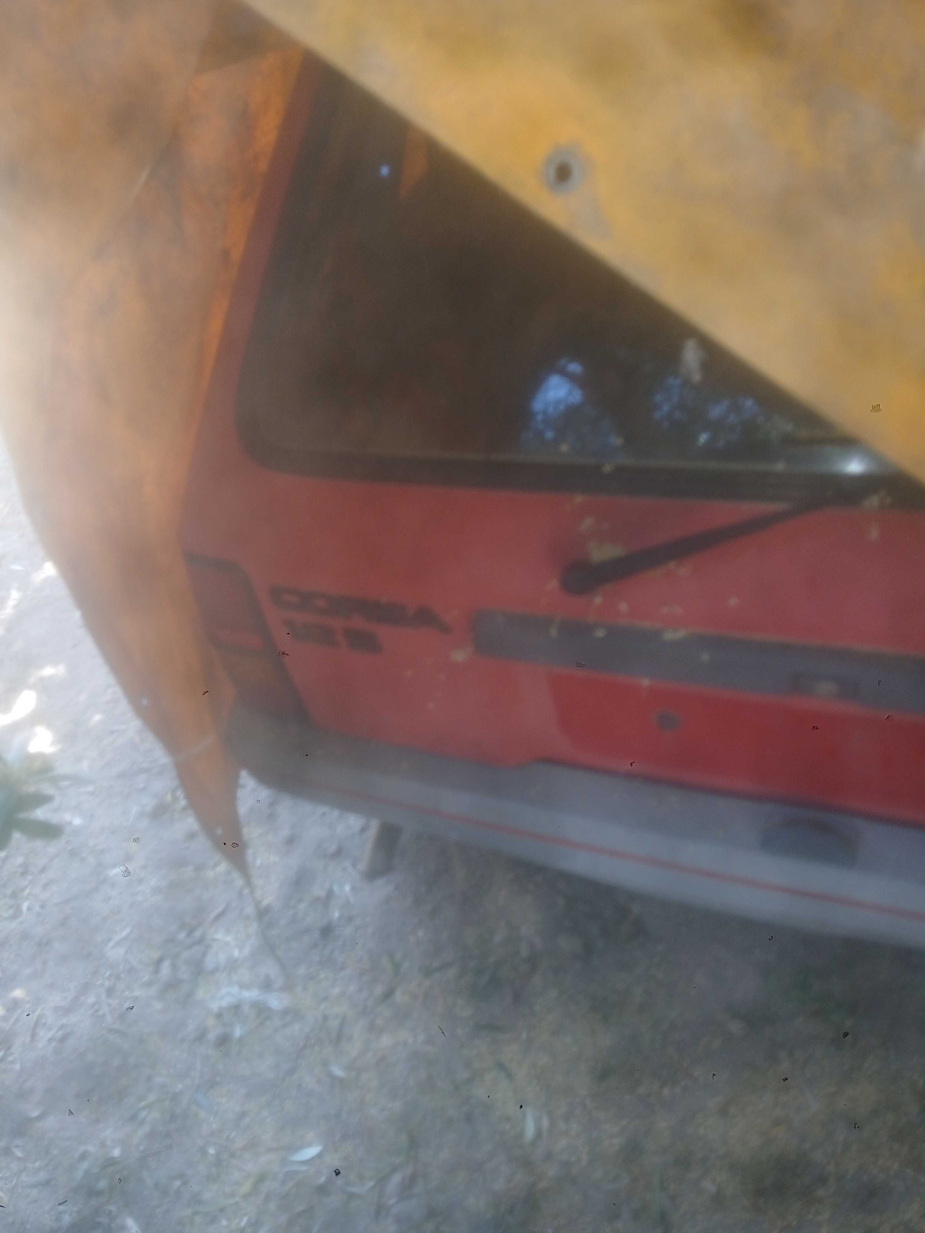 Opel corsa  com motor avariado