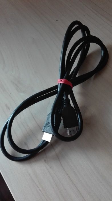 Kabel/ kable zasilające, DP, VGA, SATA oraz inne