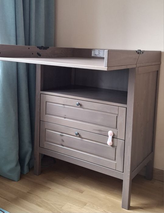 Komoda IKEA Sundvik