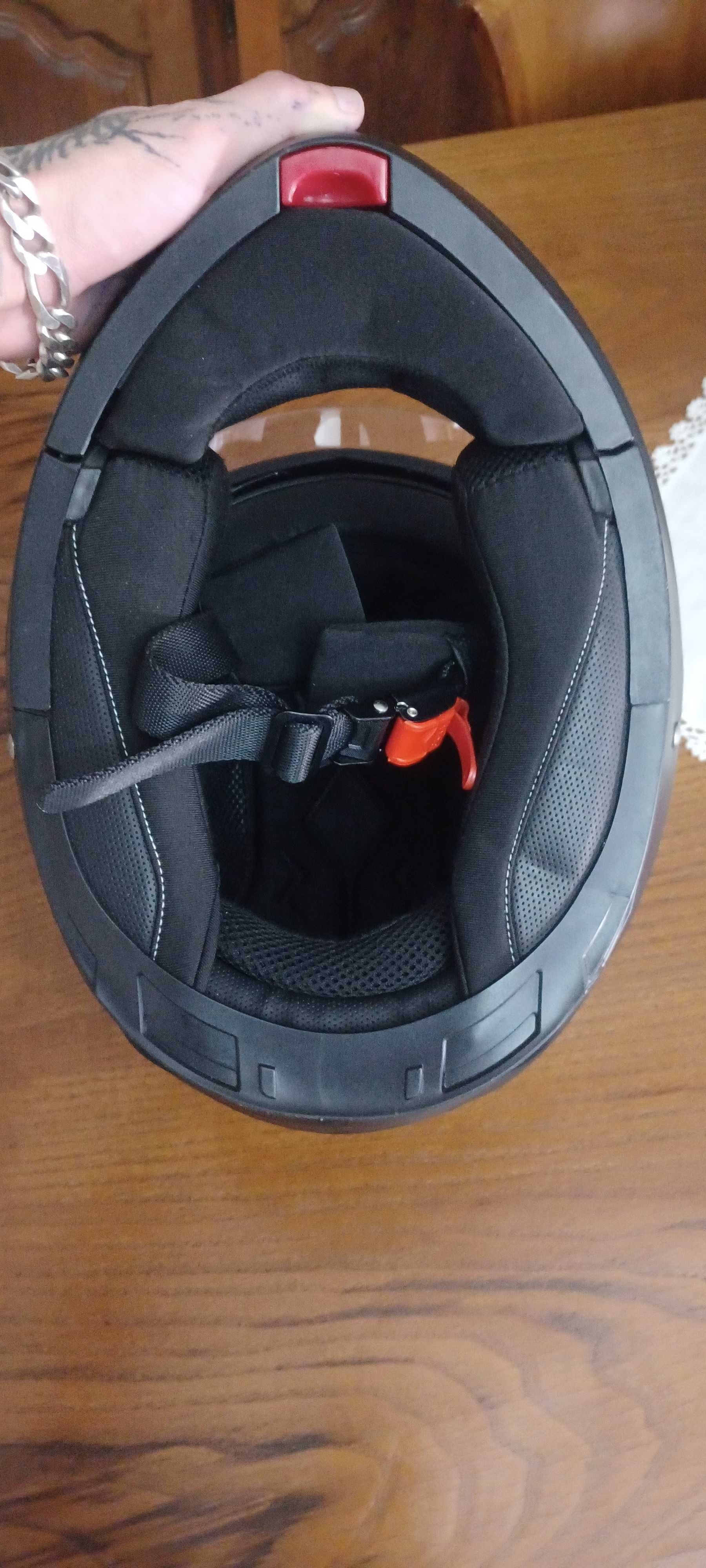 Capacete em óptimo estado