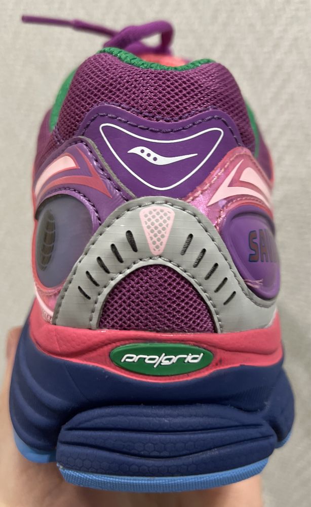 Saucony x jae tips progrid omni 9