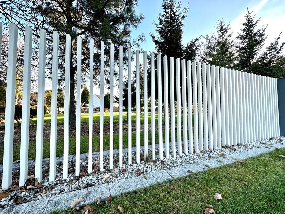 Ogrodzenie premium nowoczesne ogrodzenie grzebieniowe profile pionowe