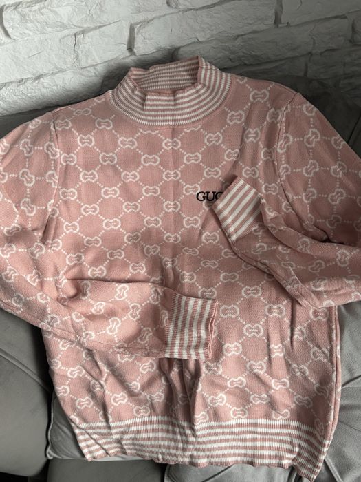 Sweterek imitacja puder roz jak nowy