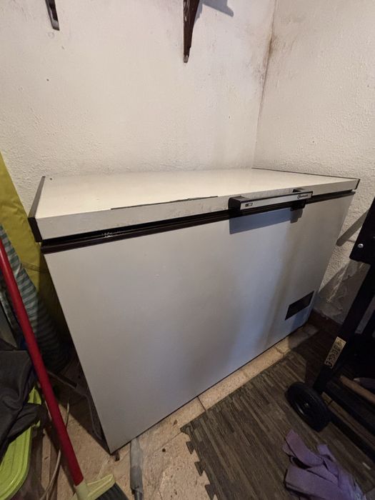 Arca congeladora Bauknecht