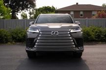2025 Lexus LX 600 Premium
