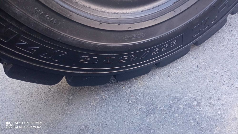 355/65R15 Michelin JB574