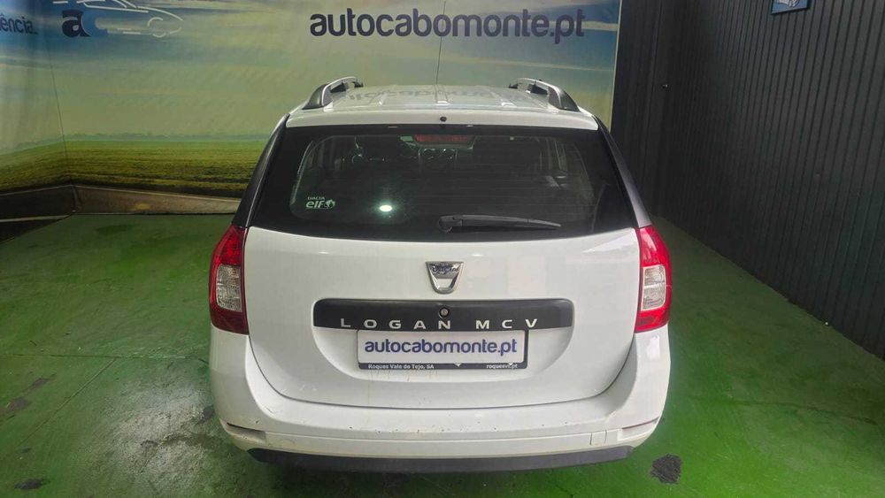 Dacia Logan 0.9 MCV - Salvado