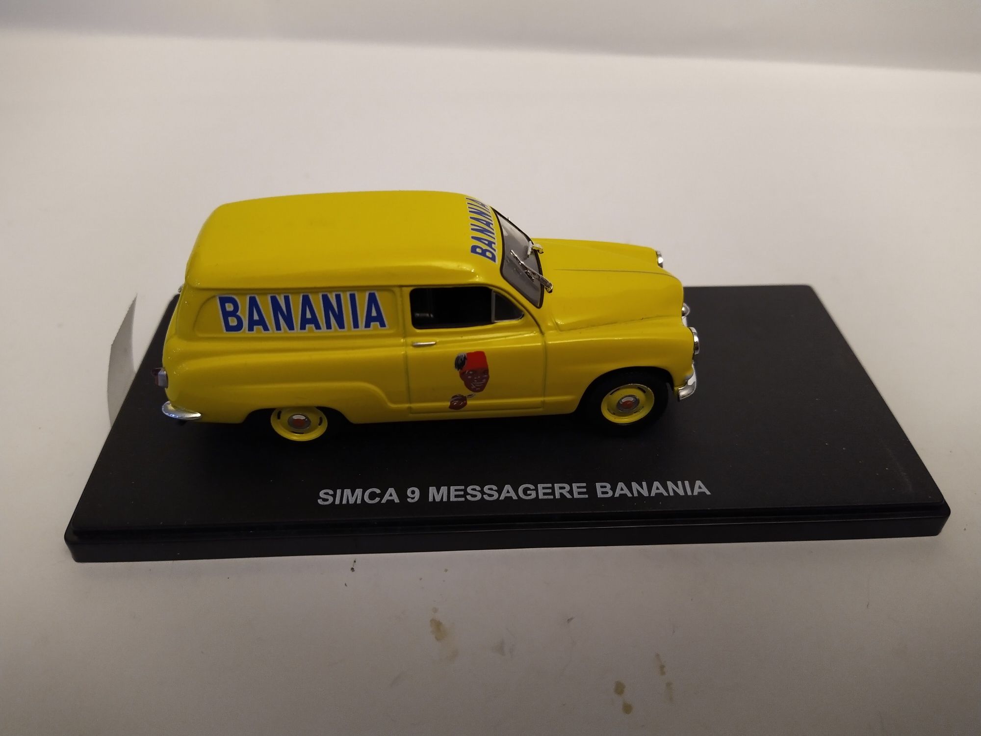 Simca 9 Massagere Banania Skala 1:43 Altaya