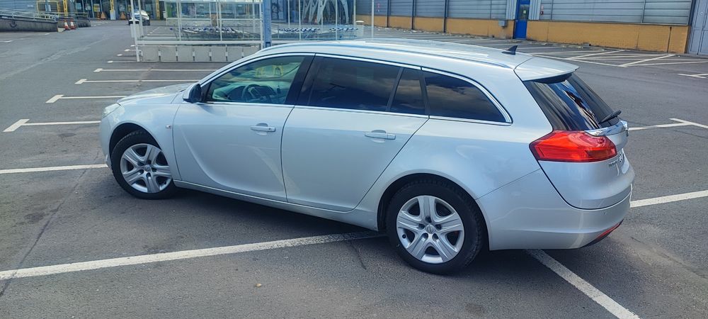 Opel Insignia / Salon Polska / 2013