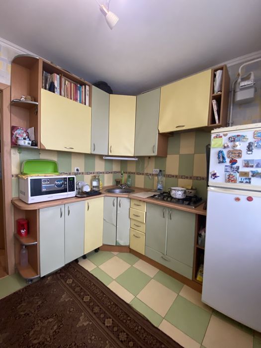 Здам 2к.квартиру на Роменській. Військовим