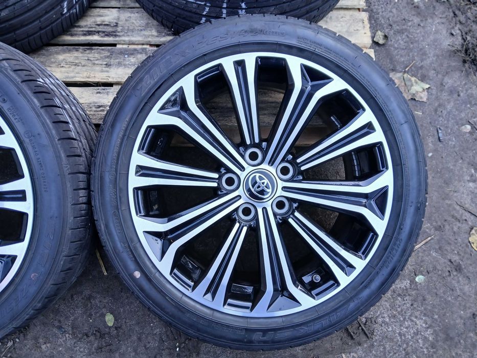 Alufelgi 17 kola lato 21r 5X114.3 Avensis Auris Verso Corolla Camry