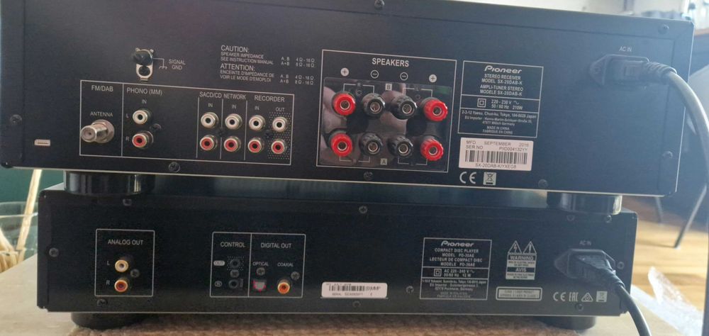 Wzmacniacz Pioneer SX-20DAB oraz odtwarzacz Pioneer PD-30AE