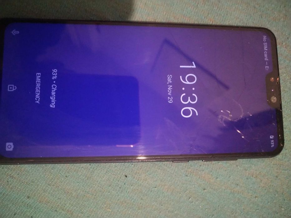 smartphone Asus pro m2 6/64